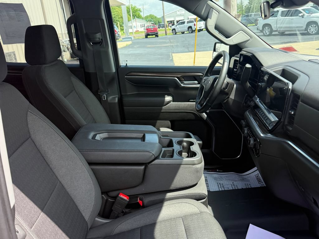 Used 2023 Chevrolet Silverado 1500 RST AWD/4WD image 48