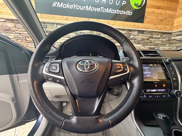 Used 2016 Toyota Camry XLE w/ Moonroof Package FWD image 24