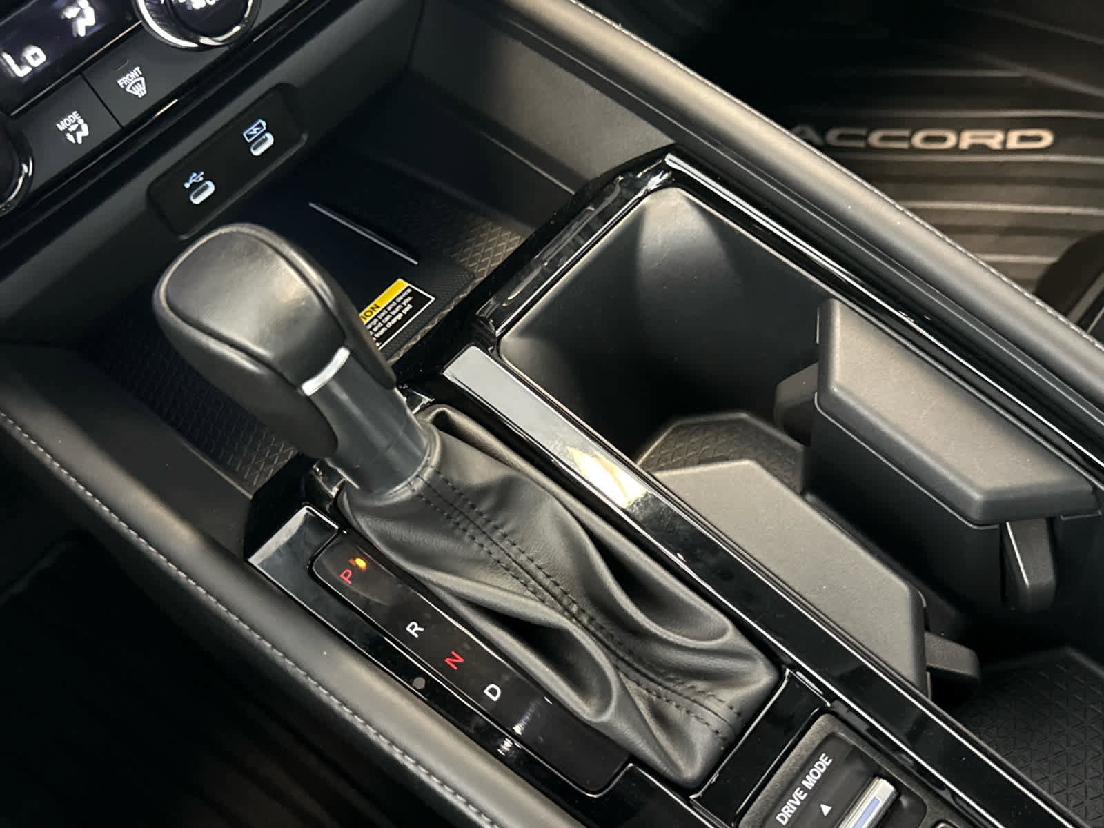 Used 2023 Honda Accord Touring image 18
