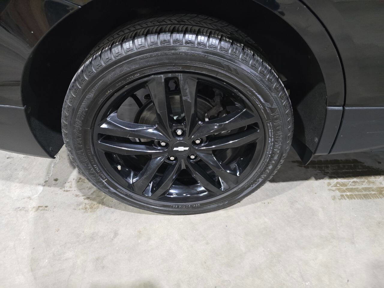 Used 2020 Chevrolet Equinox LT w/ Midnight Edition AWD/4WD image 25