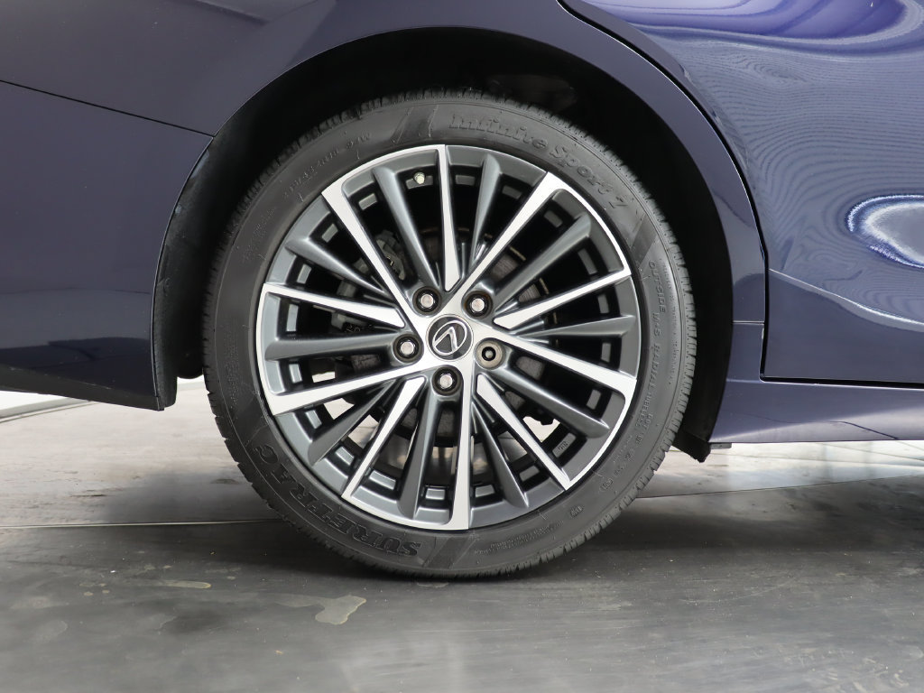 Used 2022 Lexus ES 350 w/ Premium Package FWD image 39