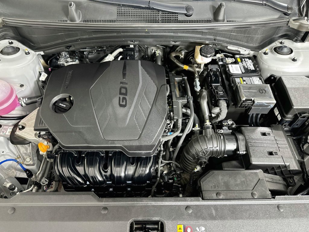 Used 2026 Kia Sportage EX FWD image 29