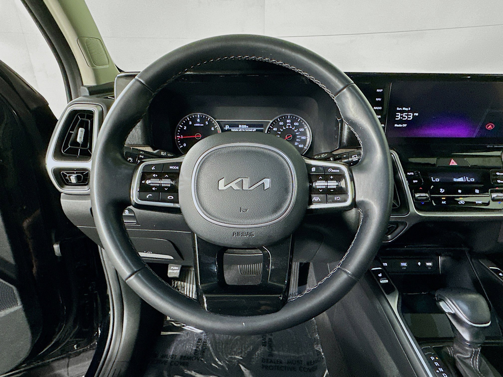 Used 2023 Kia Sorento S w/ Panoramic Sunroof Package AWD/4WD image 15