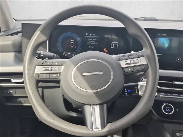 Used 2025 Hyundai Sonata SEL FWD image 28