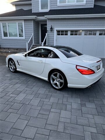 Used 2013 Mercedes-Benz SL 550 image 11