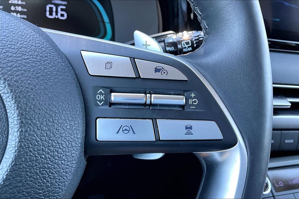 Used 2024 Hyundai Palisade SEL FWD image 17
