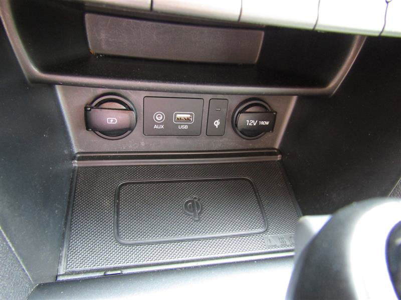 Used 2021 Hyundai Kona Limited image 21