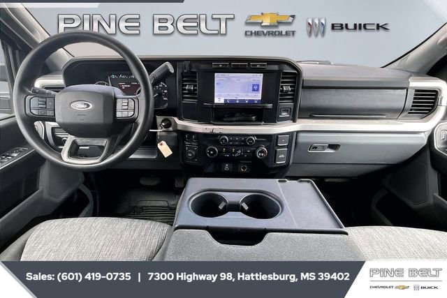 Used 2023 Ford F450 XLT w/ XLT Value Package image 13