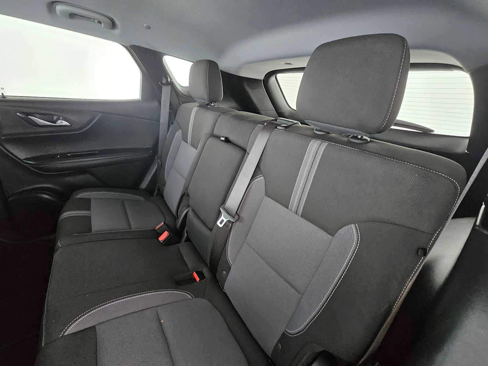 Used 2023 Chevrolet Blazer LT FWD image 17