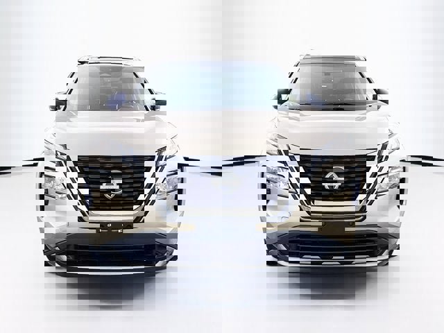 Certified 2023 Nissan Rogue SL image 2