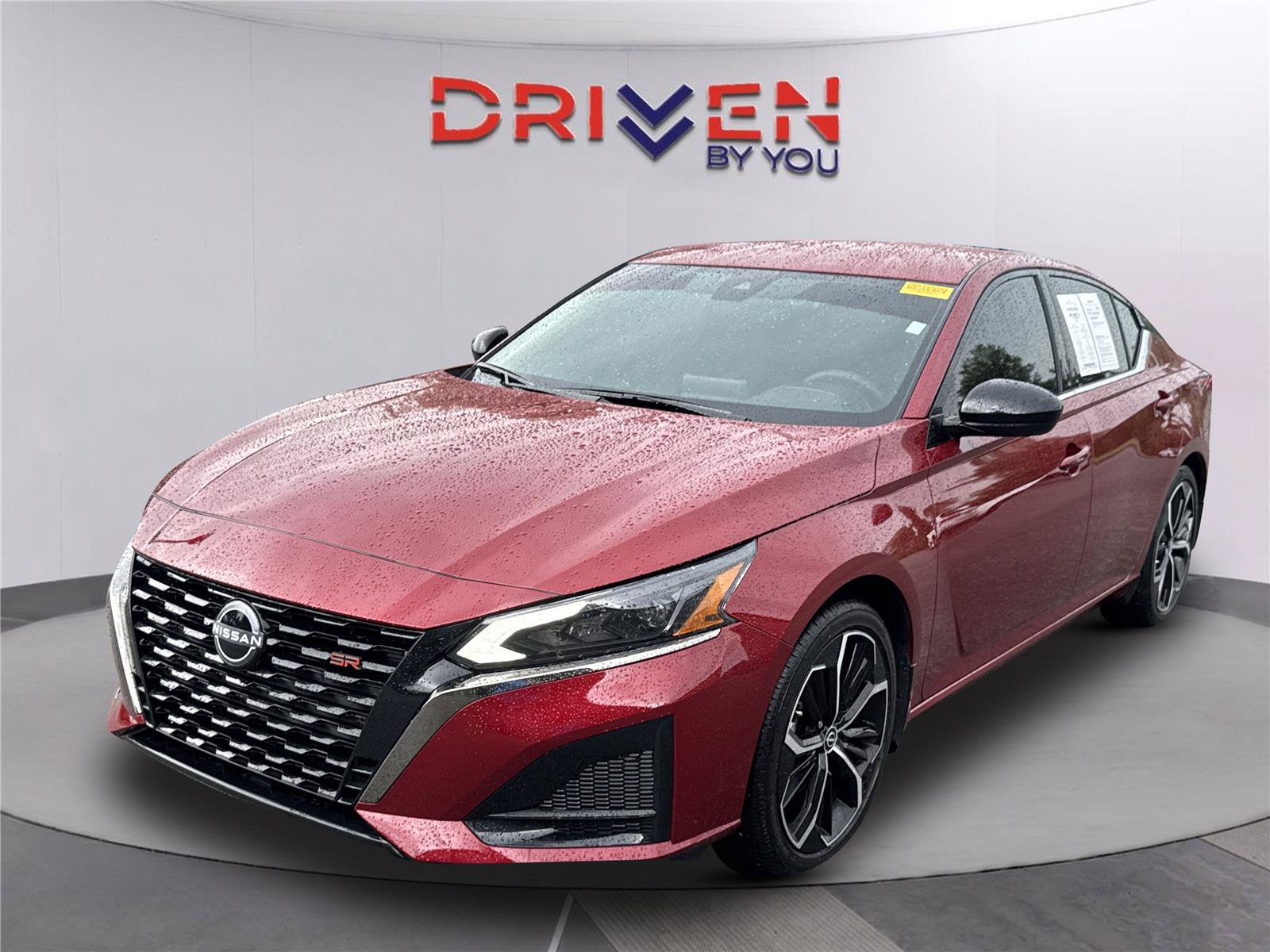 Used 2025 Nissan Altima 2.5 SR FWD image 8