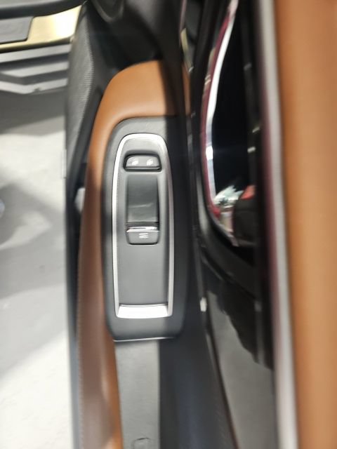 Used 2022 Subaru Outback Touring XT AWD/4WD image 20
