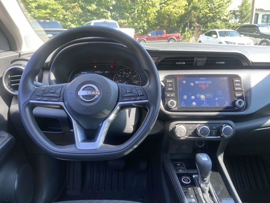 Used 2023 Nissan Kicks SV FWD image 12