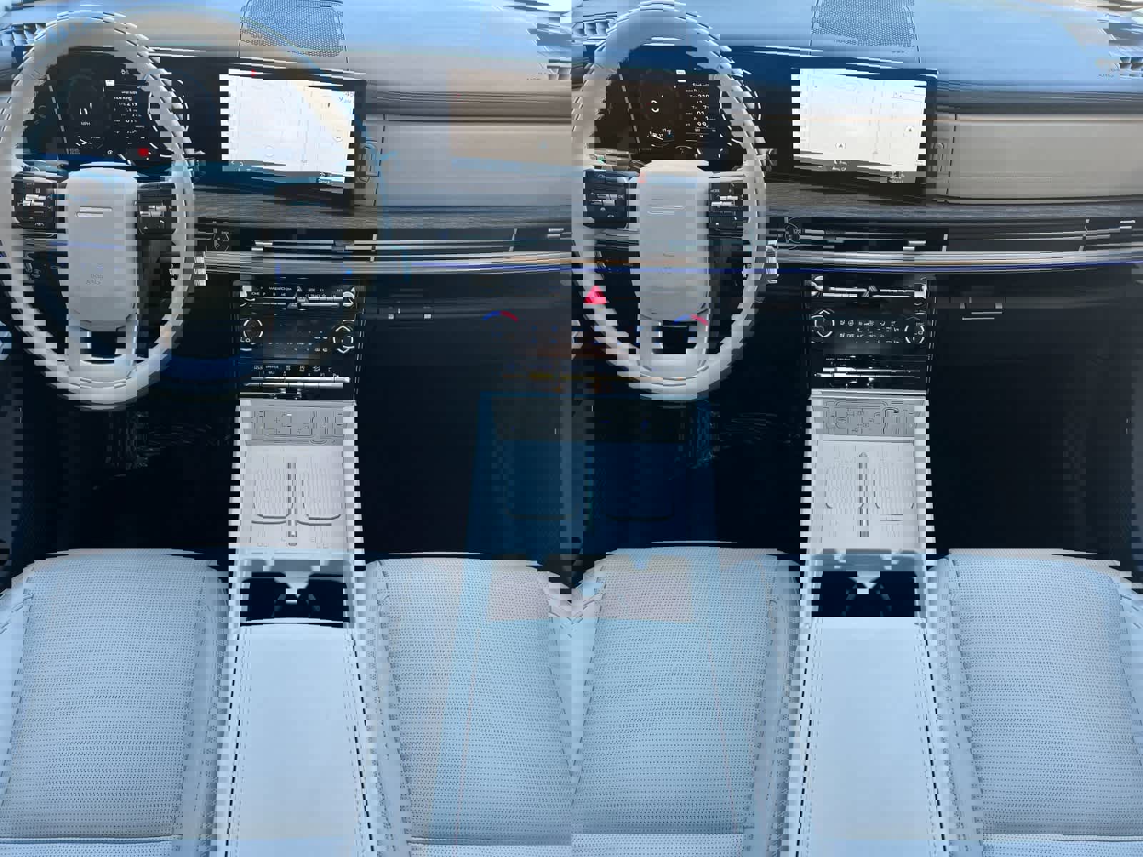 Certified 2025 Hyundai Santa Fe Calligraphy image 3