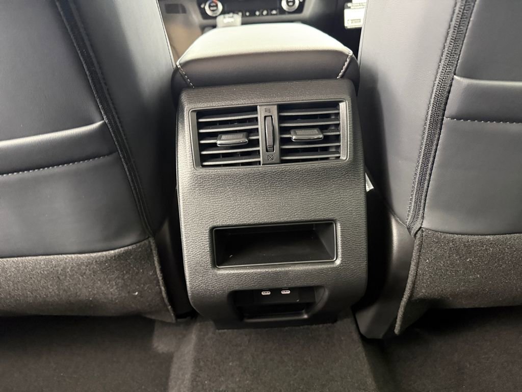 New 2026 Mitsubishi Outlander SE AWD/4WD image 29