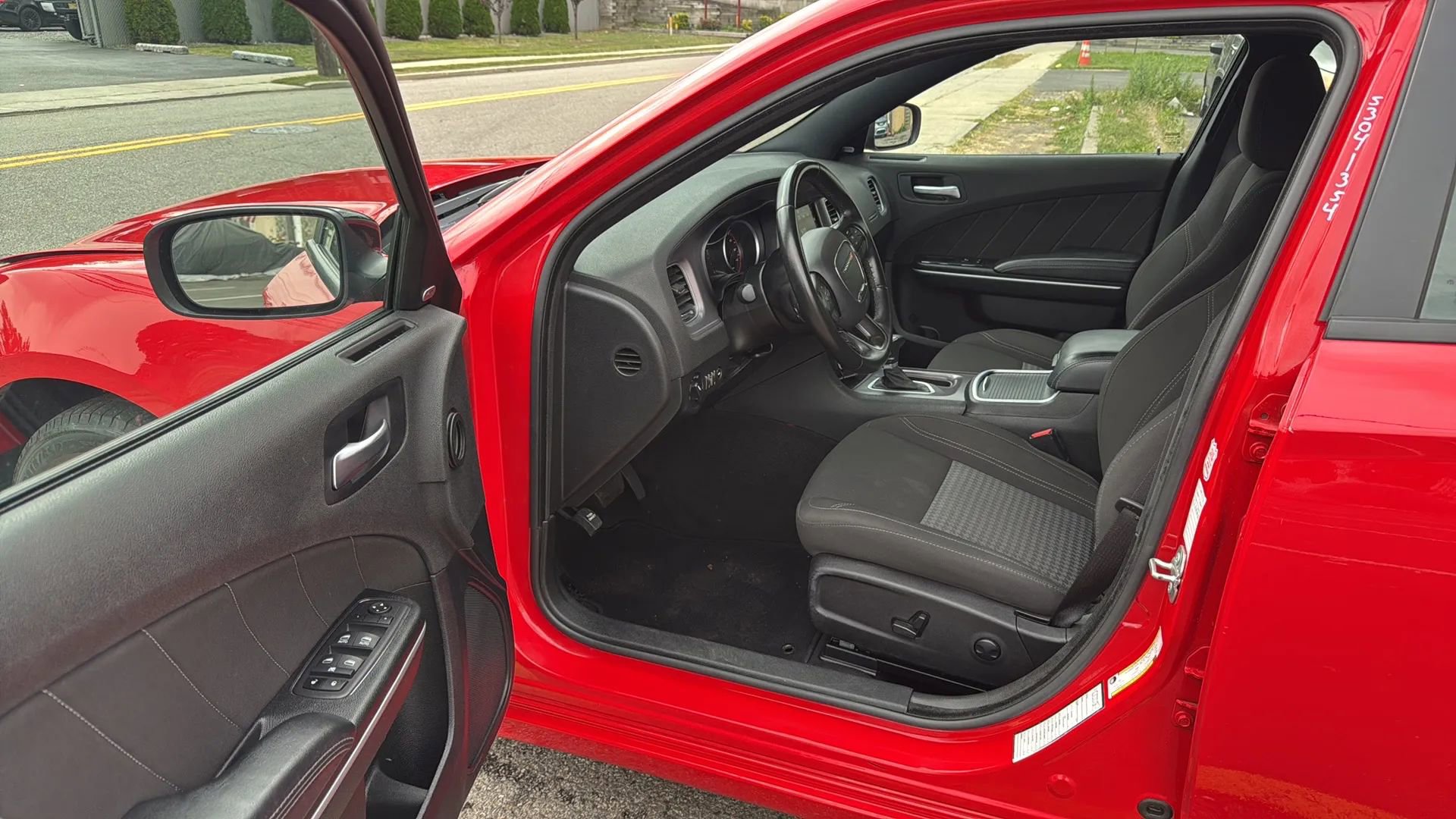 Used 2023 Dodge Charger SXT RWD image 22