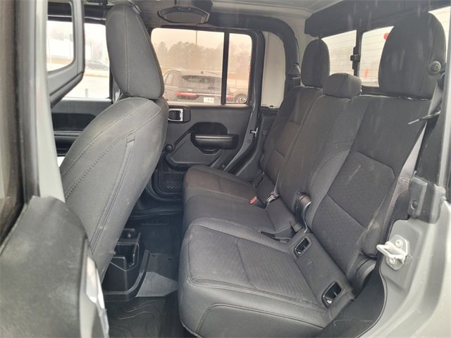 Used 2021 Jeep Gladiator Sport image 9