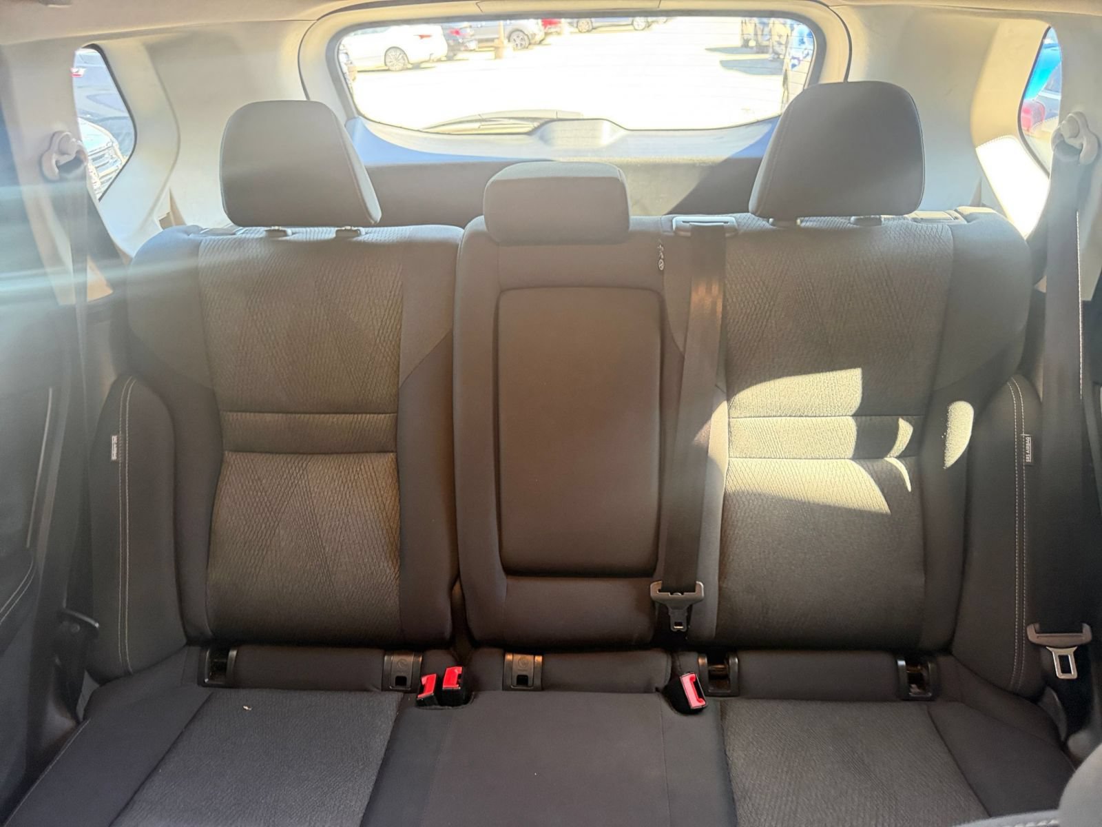 Used 2025 Nissan Rogue SV AWD/4WD image 40