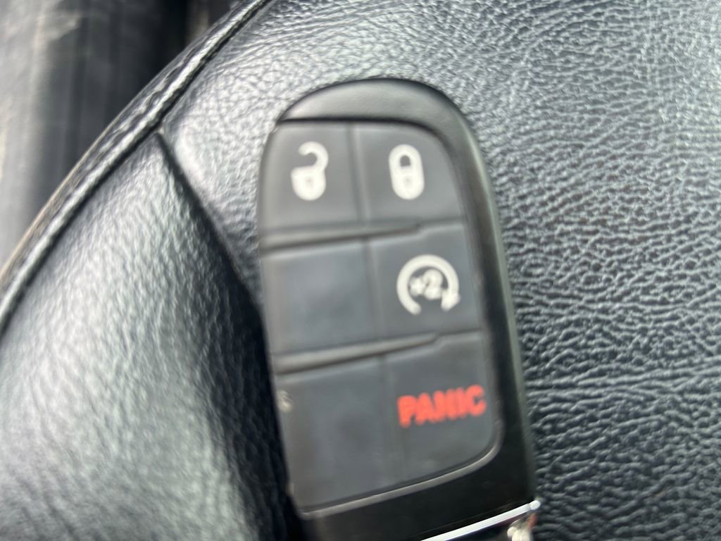 Certified 2023 Jeep Compass Limited AWD/4WD image 34