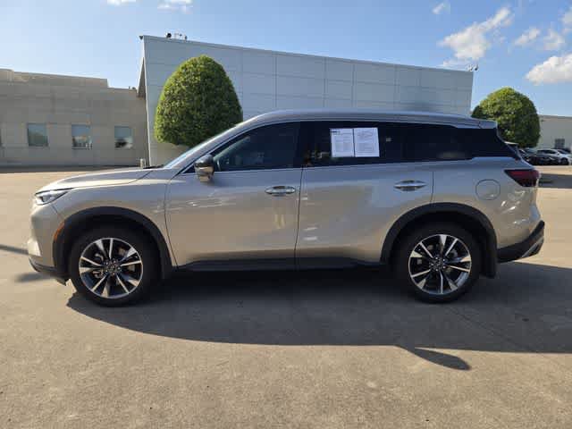 Used 2024 INFINITI QX60 Luxe FWD image 3