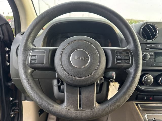 Used 2014 Jeep Compass Sport w/ Power Value Group AWD/4WD image 16