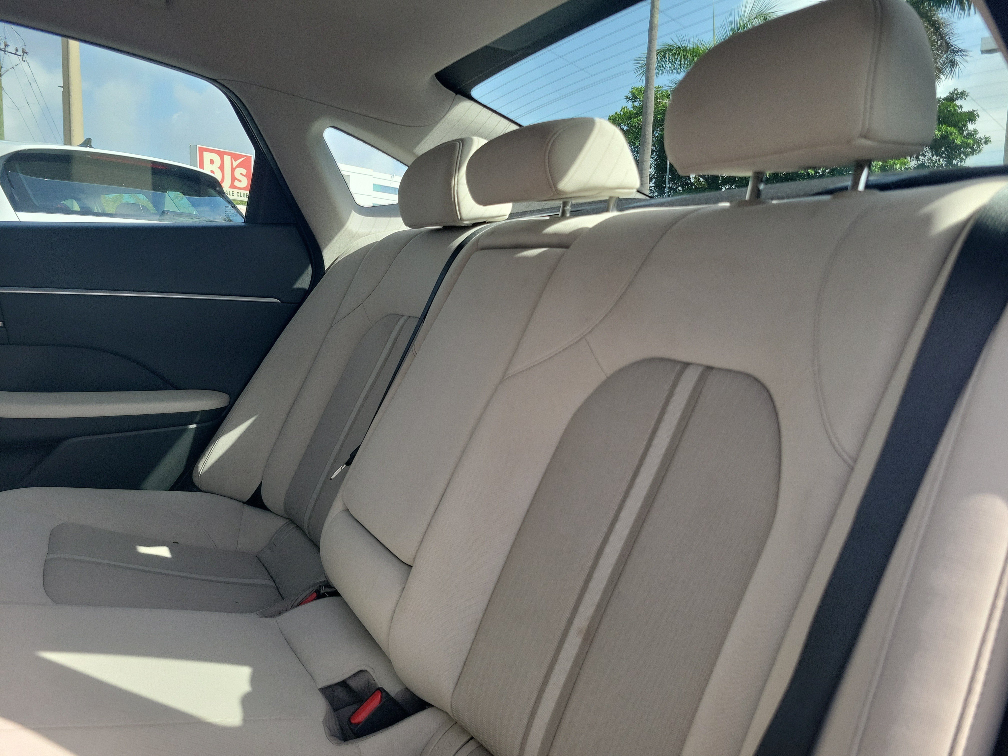 Used 2022 Hyundai Sonata SEL FWD image 10