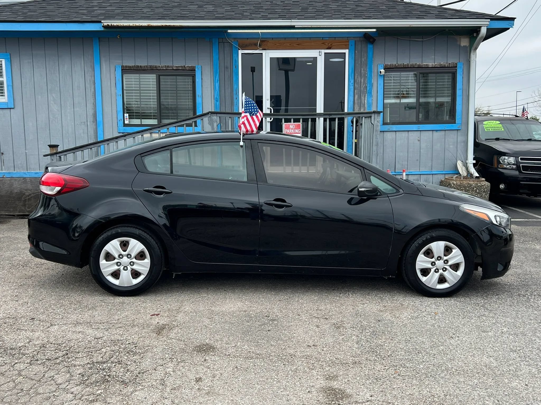 Used 2018 Kia Forte LX FWD image 5