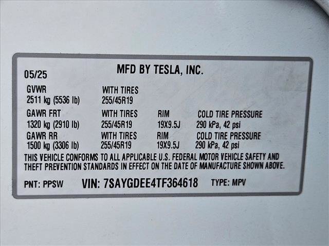 Used 2026 Tesla Model Y AWD image 29