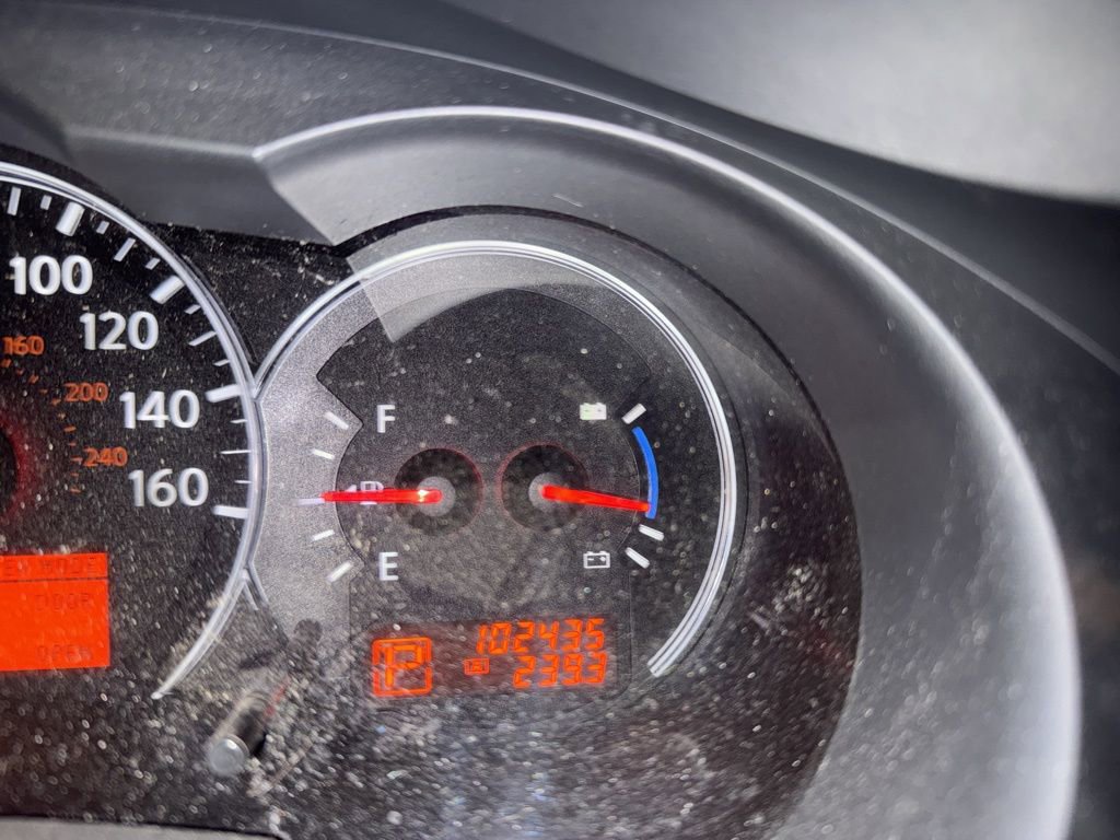 Used 2010 Nissan Altima Hybrid Sedan image 19