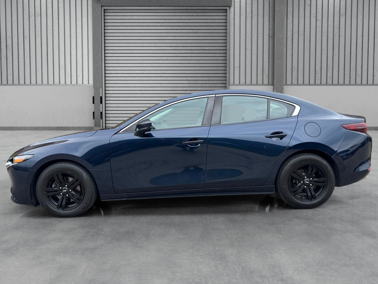 Used 2020 MAZDA MAZDA3 AWD Sedan w/ Preferred Package image 30
