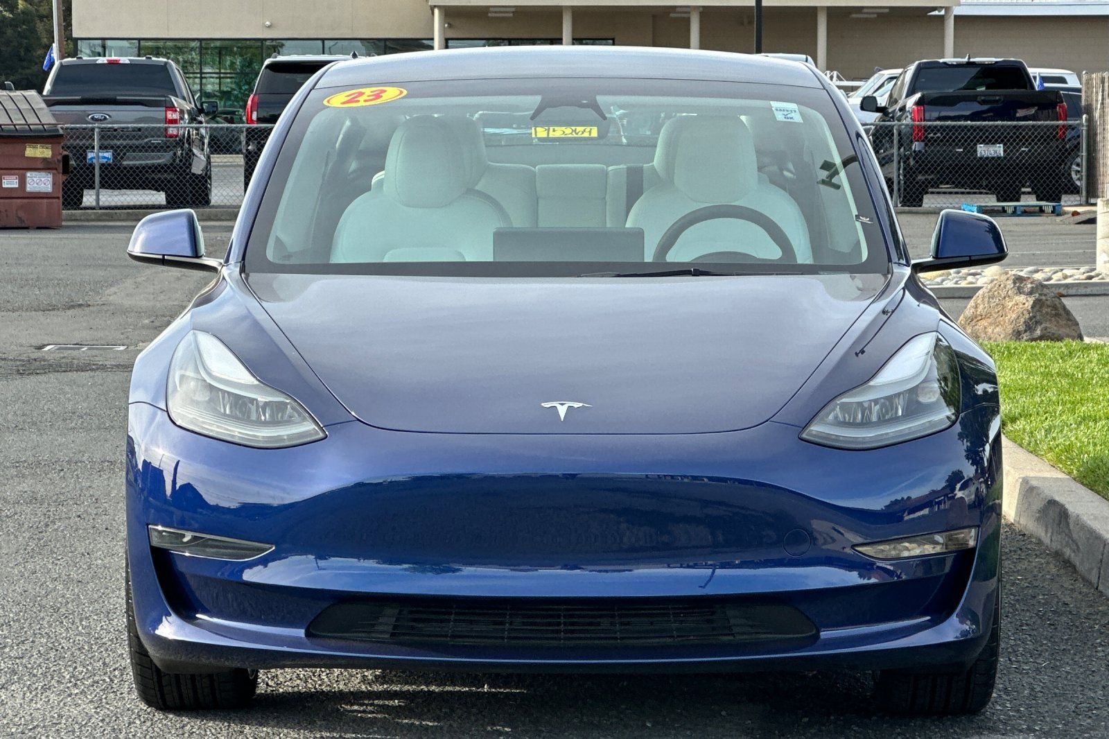 Used 2023 Tesla Model 3 Standard Range image 6