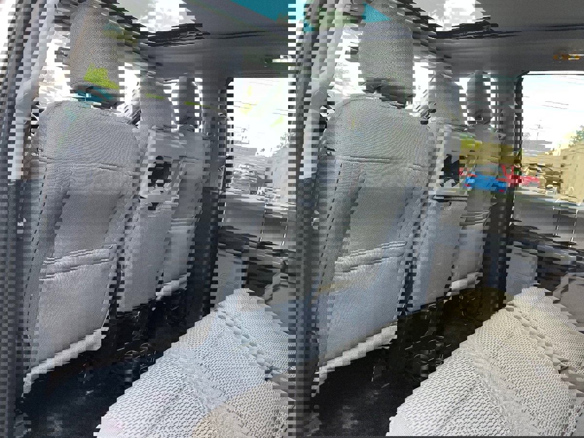 Used 2016 Ford F150 XLT w/ Equipment Group 302A Luxury AWD/4WD image 30