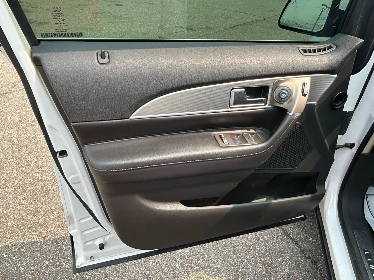 Used 2014 Lincoln MKX AWD w/ Equipment Group 101A image 14