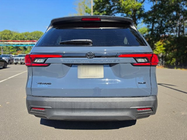 Used 2024 Toyota Grand Highlander AWD Hybrid image 6