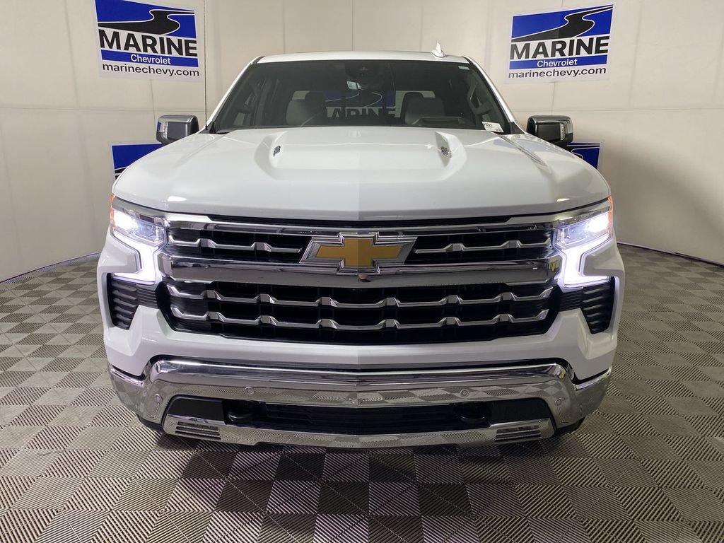 Used 2025 Chevrolet Silverado 1500 LTZ AWD/4WD image 15