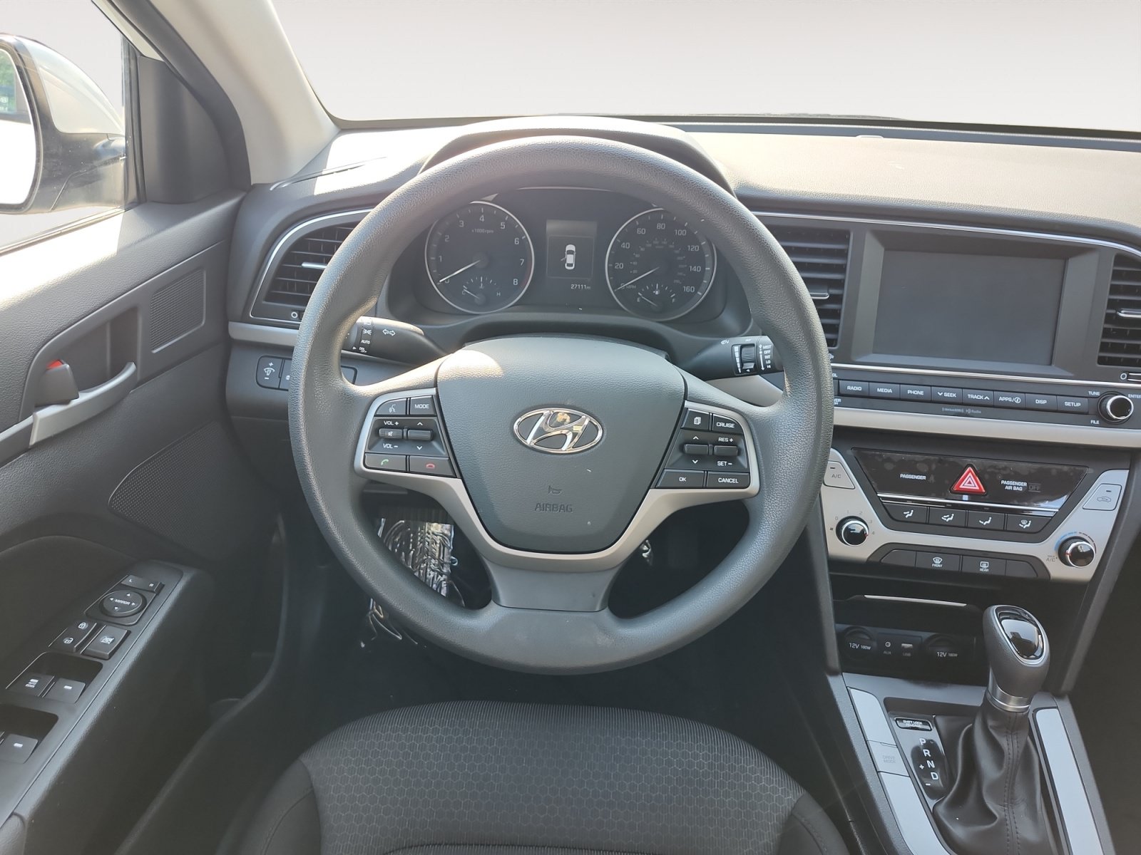 Used 2018 Hyundai Elantra SEL FWD image 12