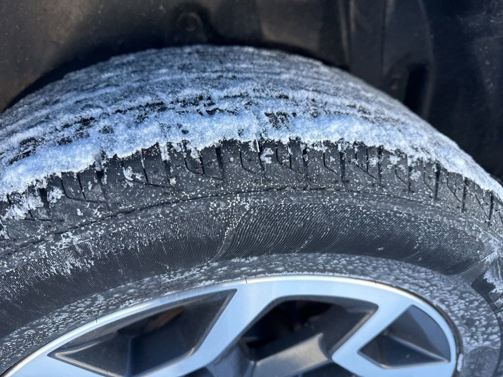 Used 2016 Subaru Crosstrek 2.0i Limited w/ Popular Package #2 image 11