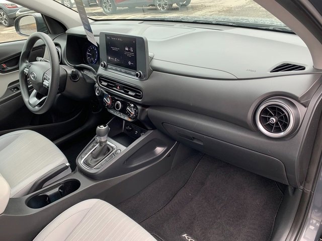 Certified 2023 Hyundai Kona SEL image 11