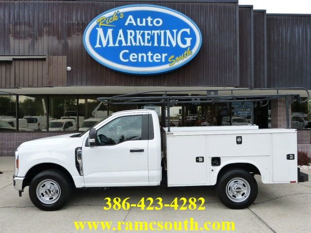 Used 2024 Ford F250 XL w/ XL Chrome Package RWD image 1