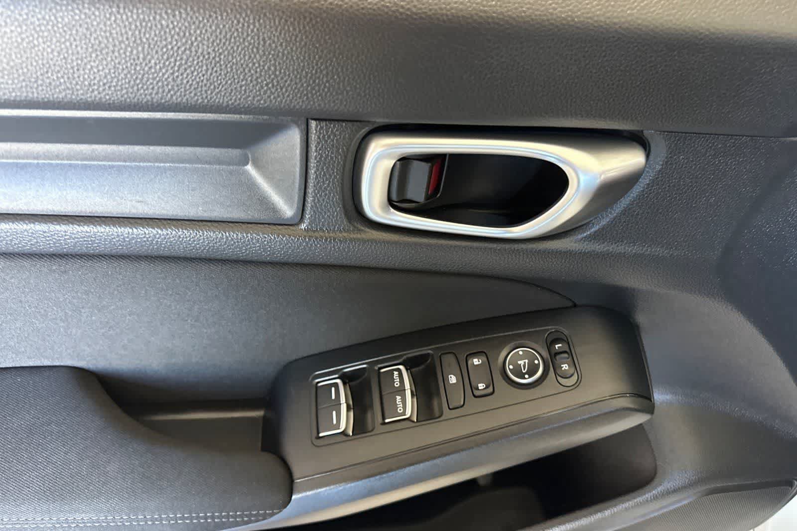 Used 2024 Honda Civic Sport image 13