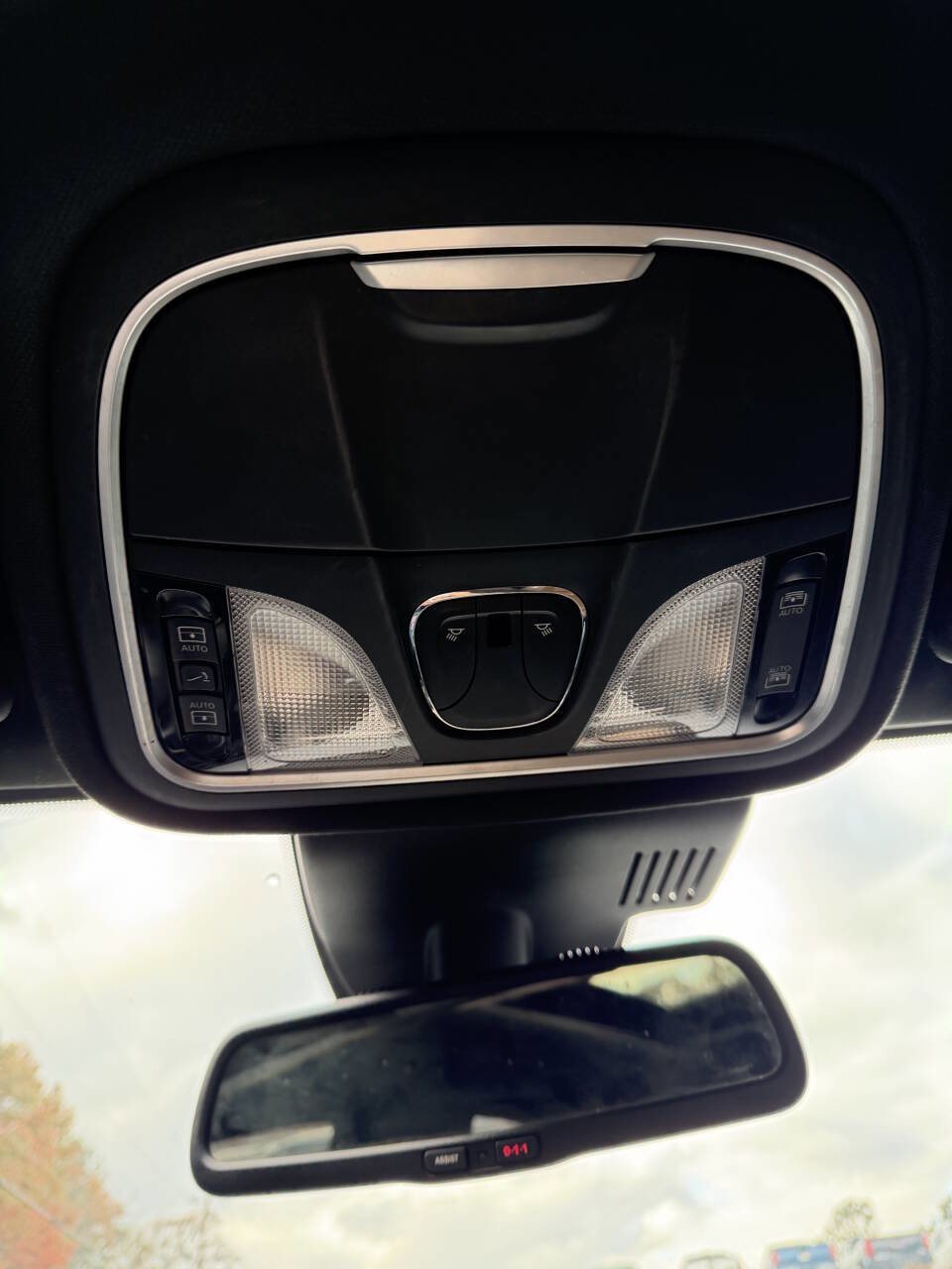 Used 2017 Chrysler 200 C w/ Premium Group image 15