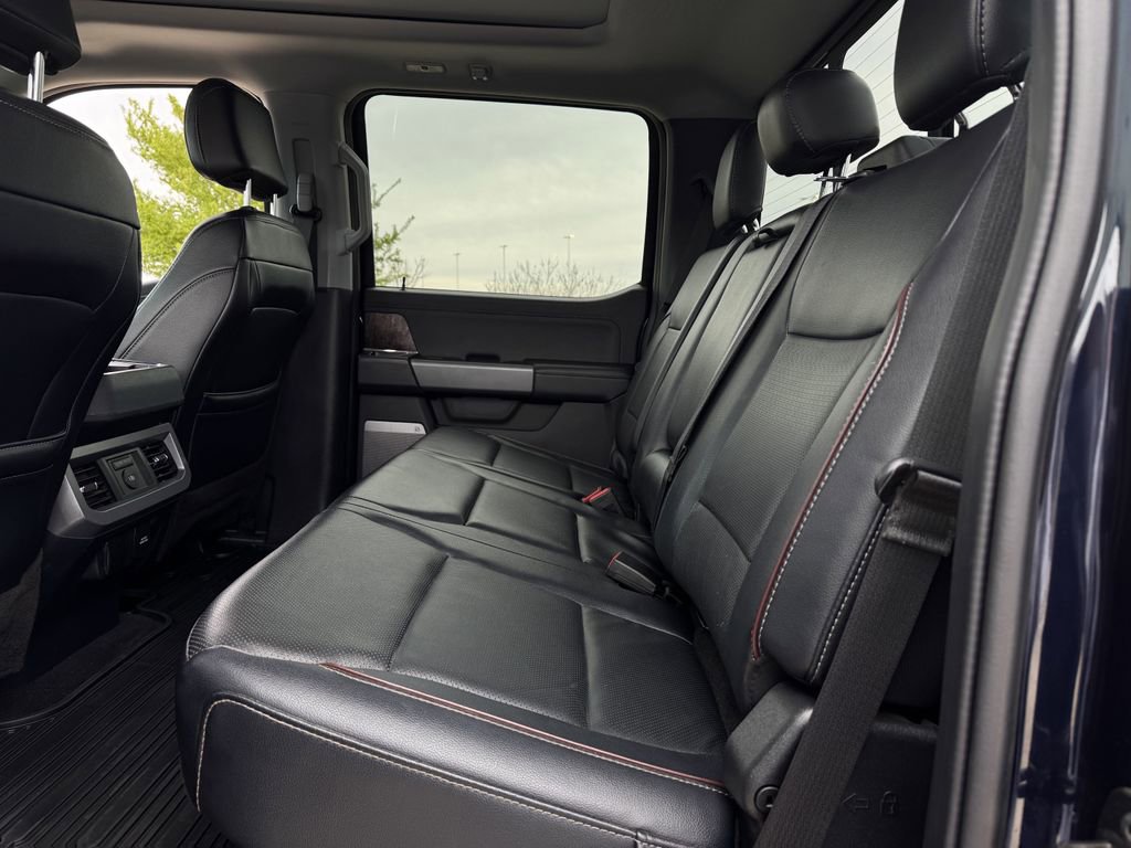 Used 2024 Ford F250 Lariat w/ Sport Appearance Package image 30