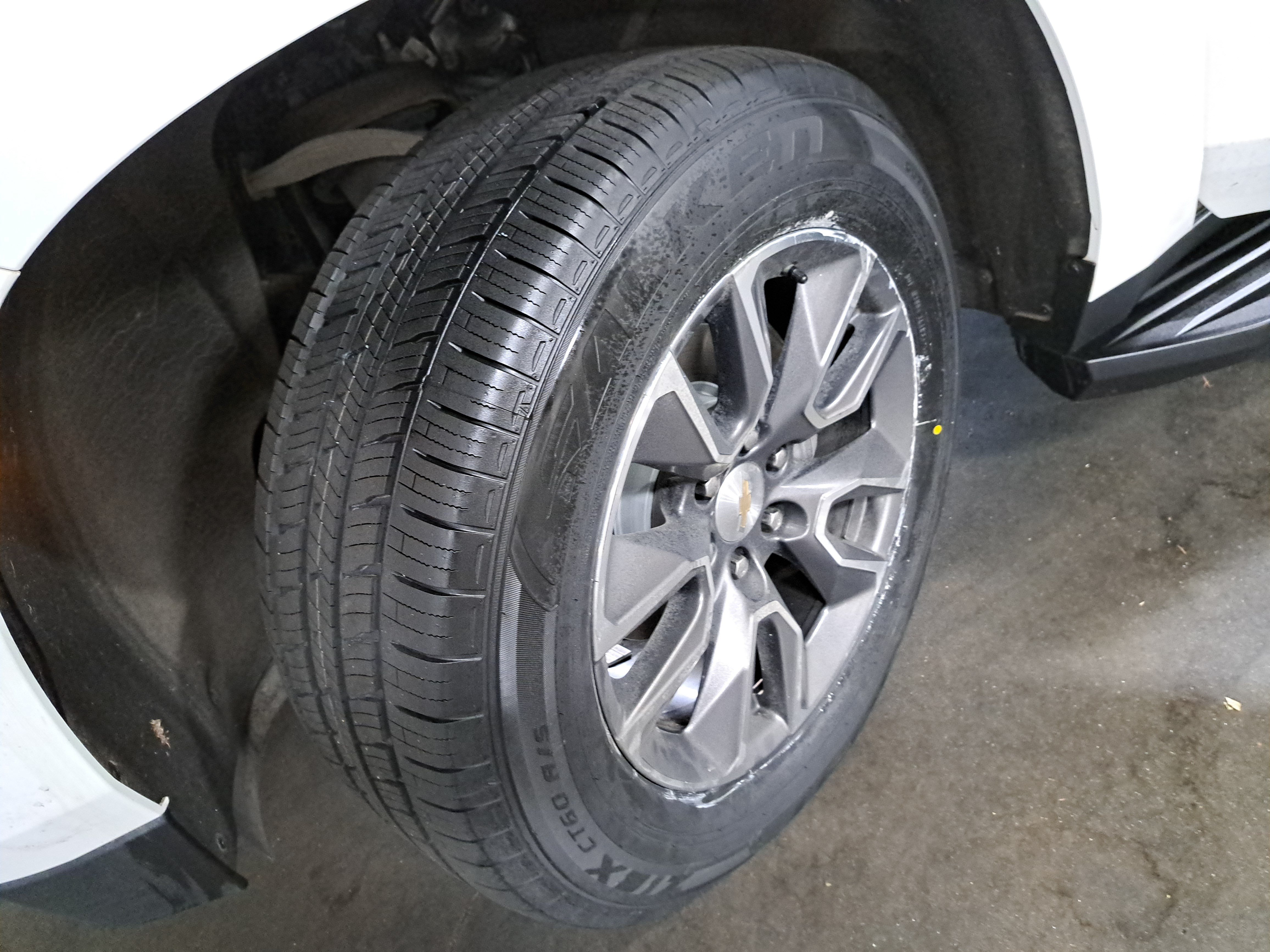 Used 2021 Chevrolet Tahoe LT w/ LT Signature Package AWD/4WD image 34