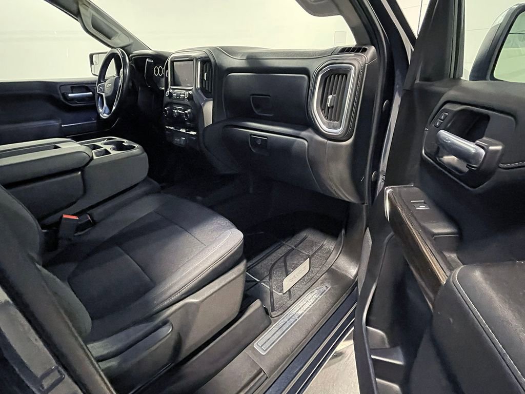 Used 2021 Chevrolet Silverado 1500 LT image 25