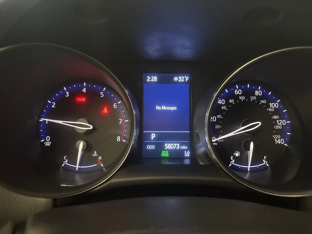 Used 2021 Toyota C-HR XLE image 22