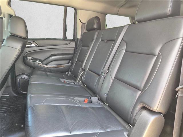Used 2018 Chevrolet Suburban LT image 19
