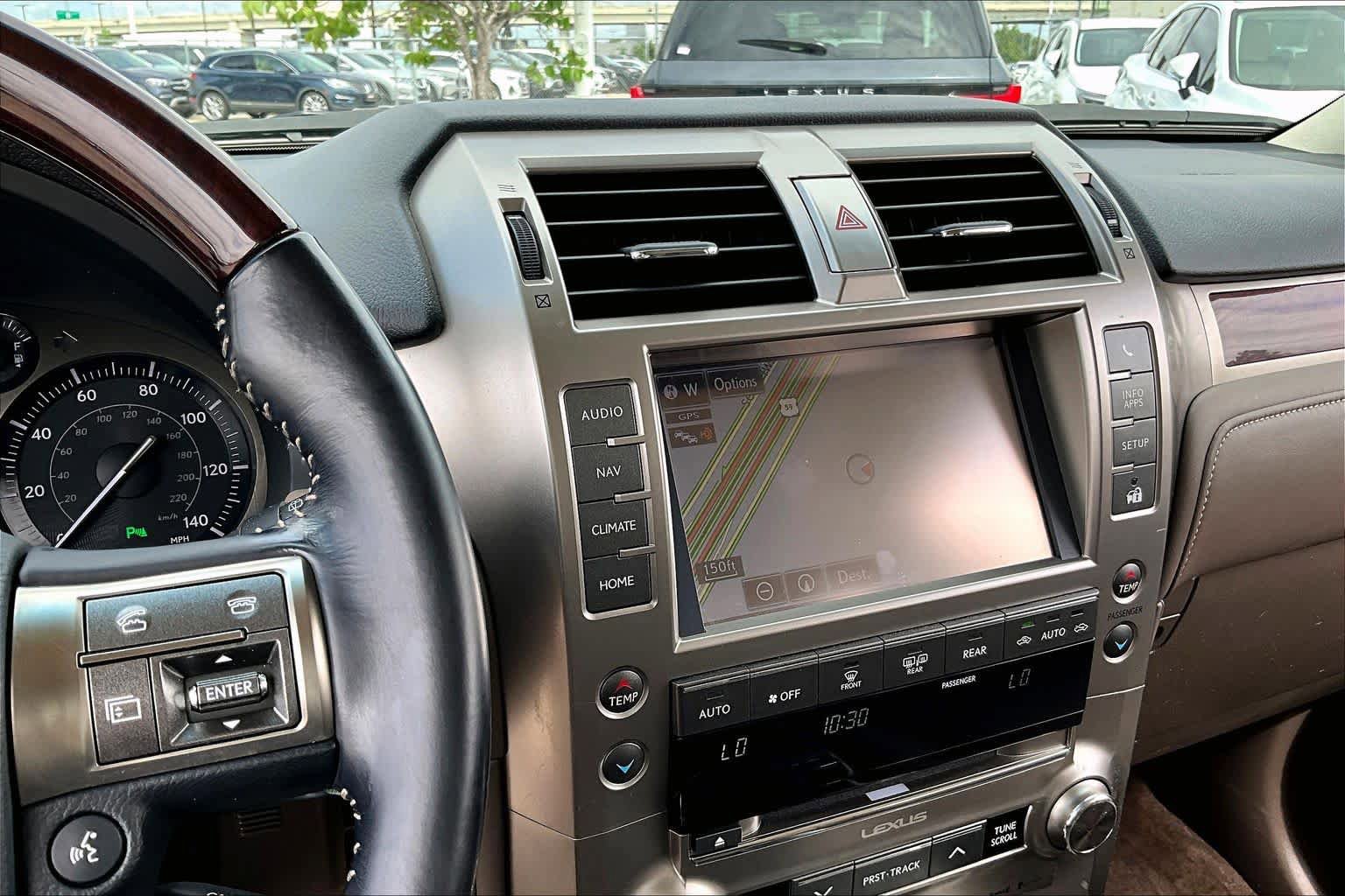 Used 2016 Lexus GX 460 w/ Premium Package AWD/4WD image 6