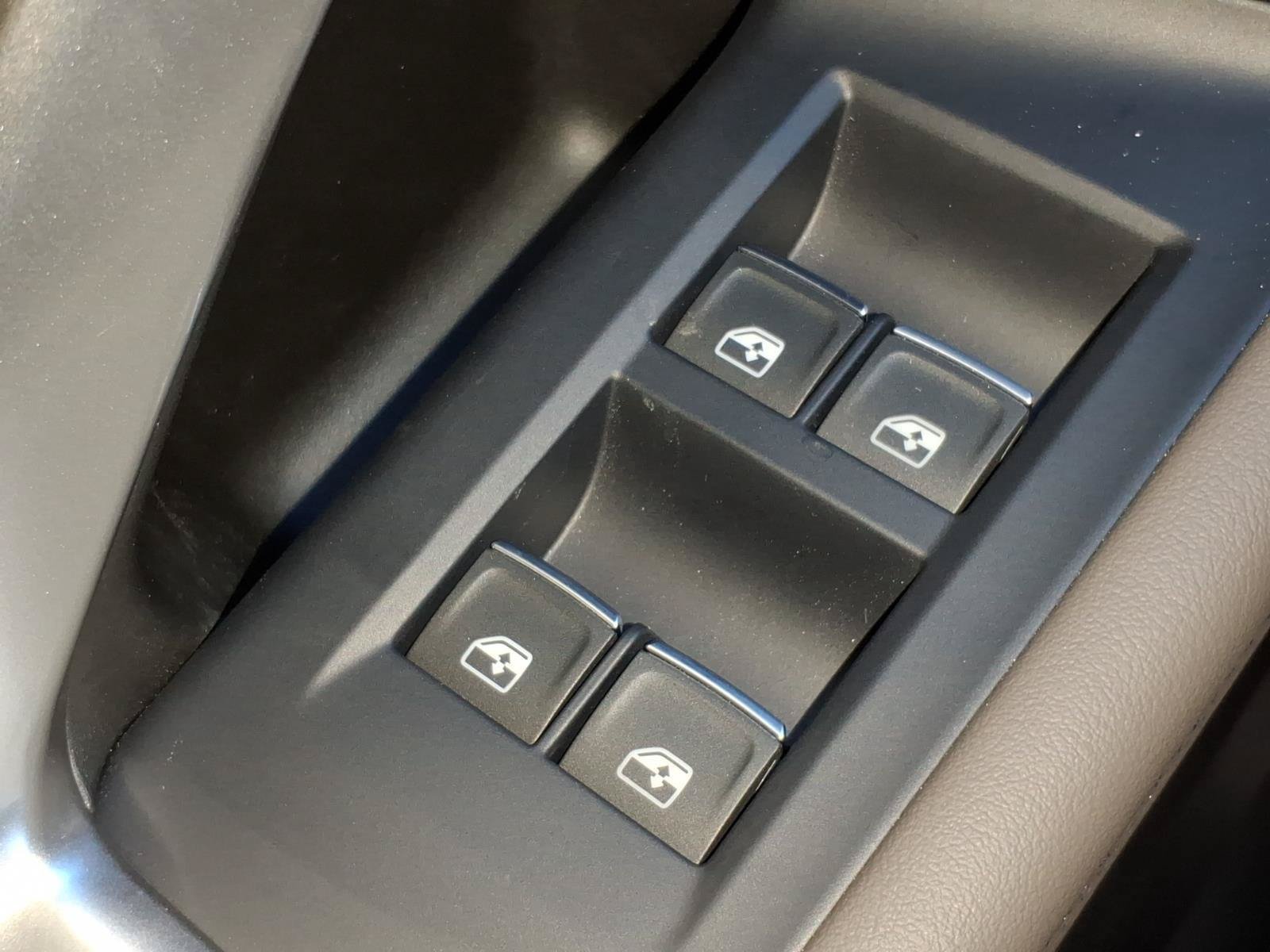 Used 2025 Audi Q5 Premium AWD/4WD image 22