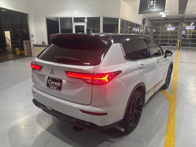 Used 2023 Mitsubishi Outlander Ralliart image 8