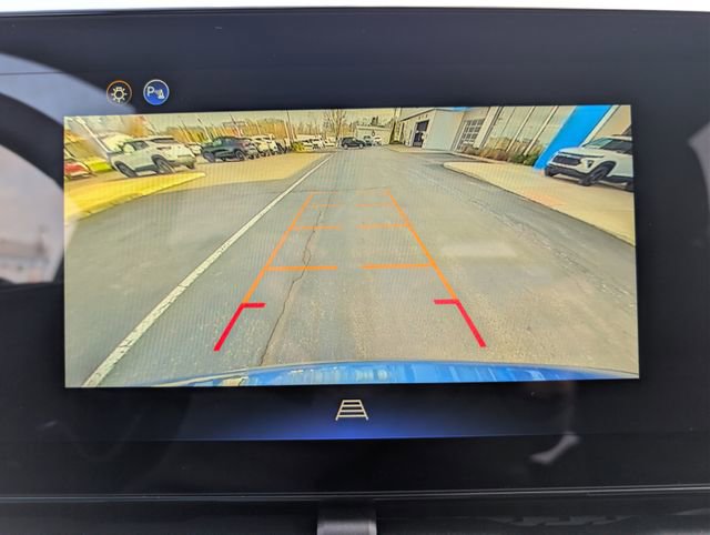 Used 2025 Chevrolet Equinox LT w/ Midnight Edition image 23